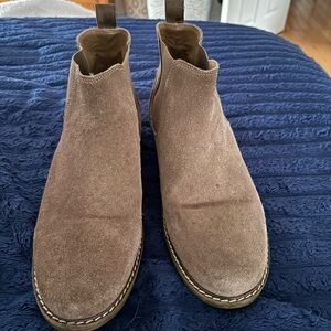 Steve Madden Men's Taupe Suede Chukka Boots